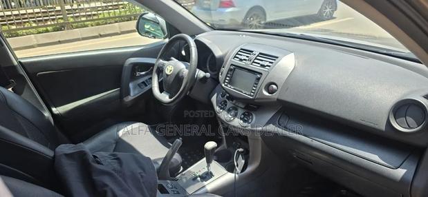 Toyota Hilux 2010