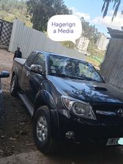 Toyota Hilux 2008 Black for sale