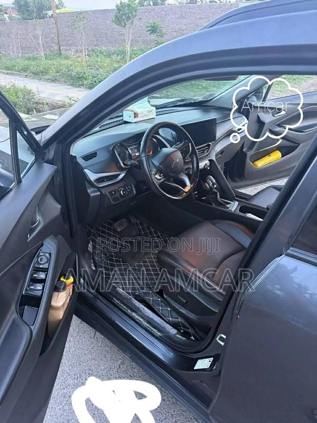 Chevrolet Orlando 2024 Black
