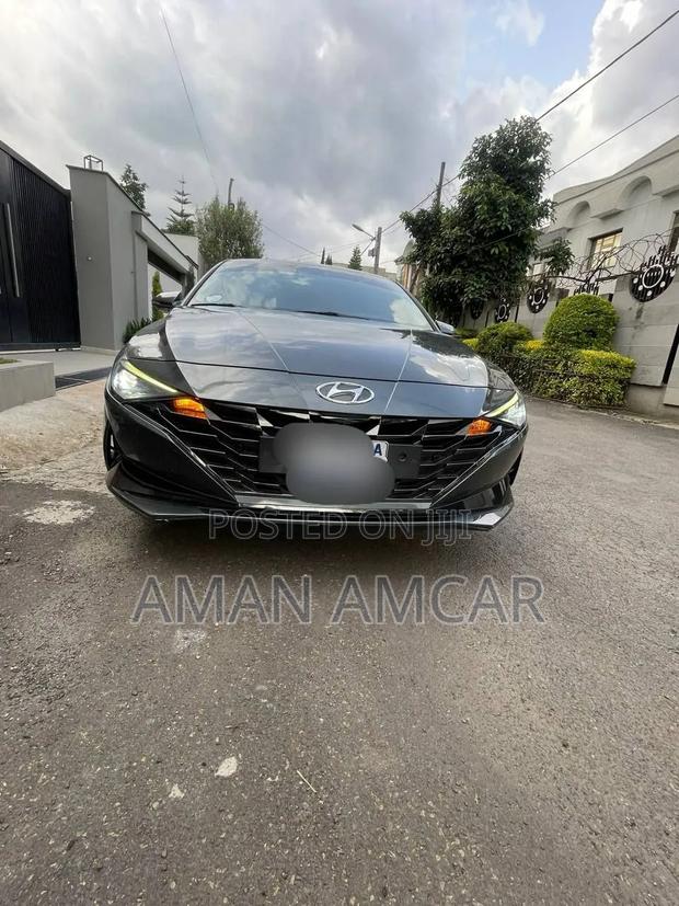 Hyundai Avante 2021 Gray