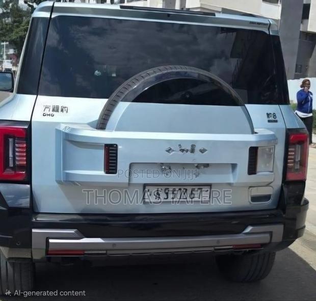 BYD Leopard 8 2.0 Hybrid AWD 2025 Silver