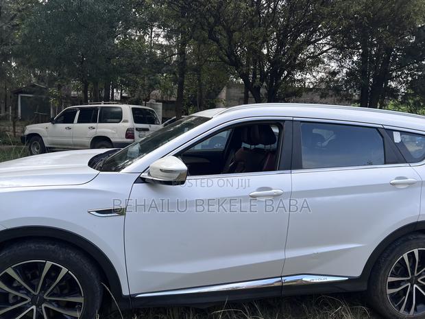 Jetour X70 Plus 1.6 7-Seater FWD 2022 White