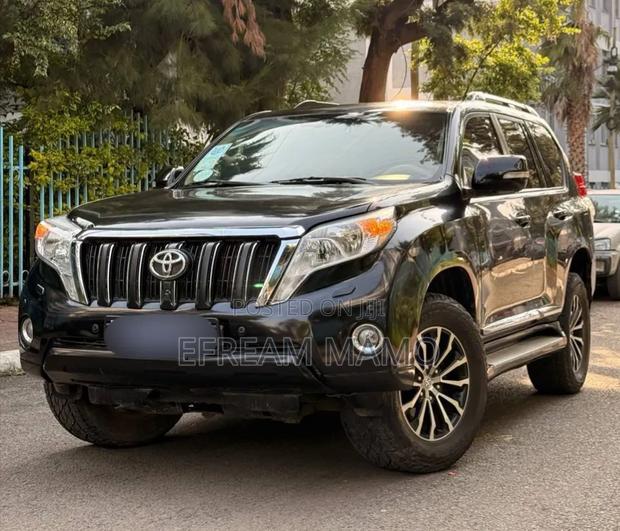 Toyota Land Cruiser 2015