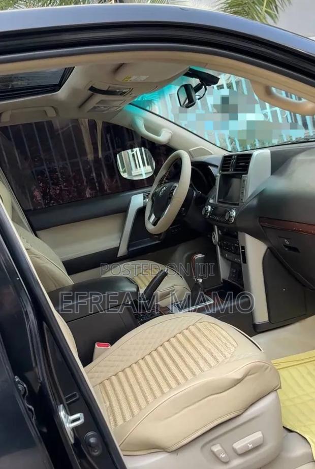 Toyota Land Cruiser 2015