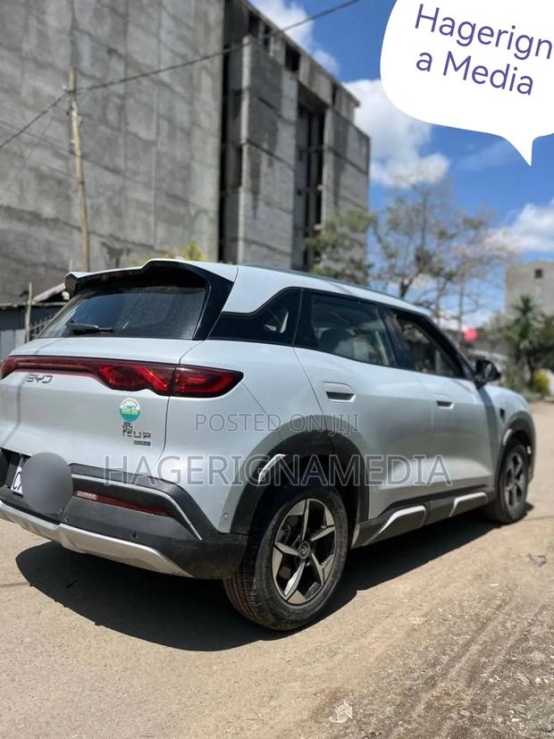 BYD Yuan Up 2025 Ivory
