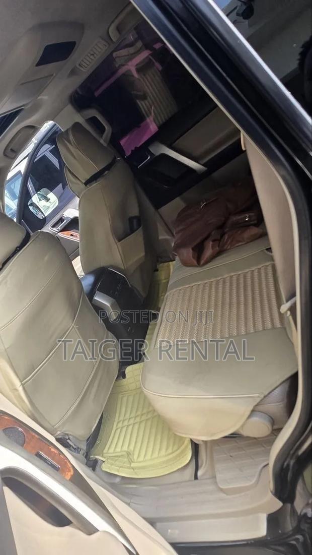 Toyota Land Cruiser Prado 2015 Gray