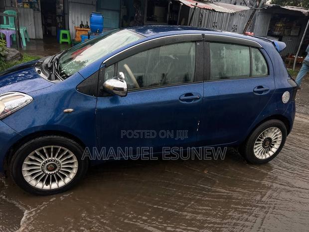 Toyota Yaris 1.0 2005 Blue