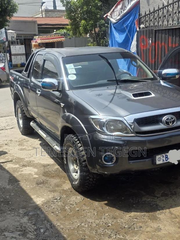 Toyota Hilux 2010