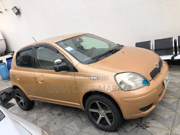 Toyota Vitz 2004