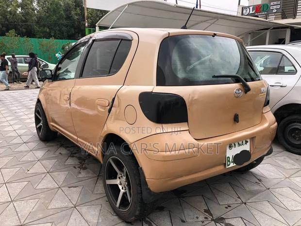 Toyota Vitz 2004