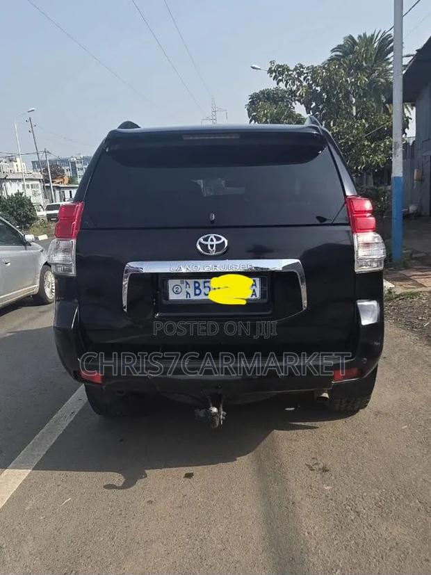 Toyota Land Cruiser Prado 2015 Black