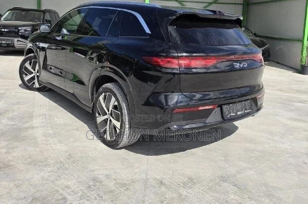 New BYD Tang EV 2025 Black