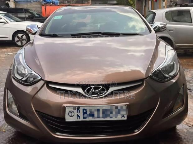 Hyundai Elantra 2015 Orange