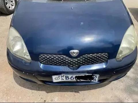 Toyota Vitz 2005 Blue
