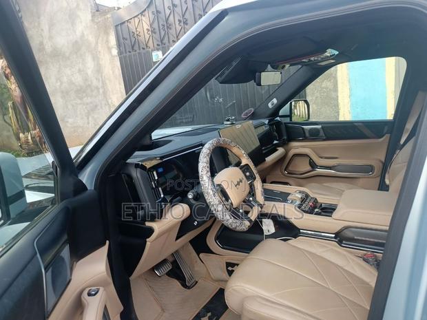 BYD Leopard 8 2.0 Hybrid AWD 2025 Blue