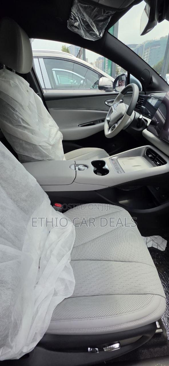 New BYD Sealion 06 EV 2025 Green