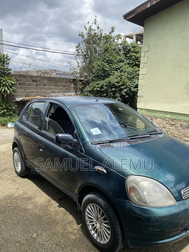 Toyota Yaris 2003 Green