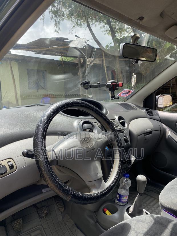 Toyota Yaris 2003 Green