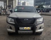 Toyota Hilux 2013 Gold for sale