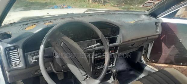 Toyota Corolla 1990 White