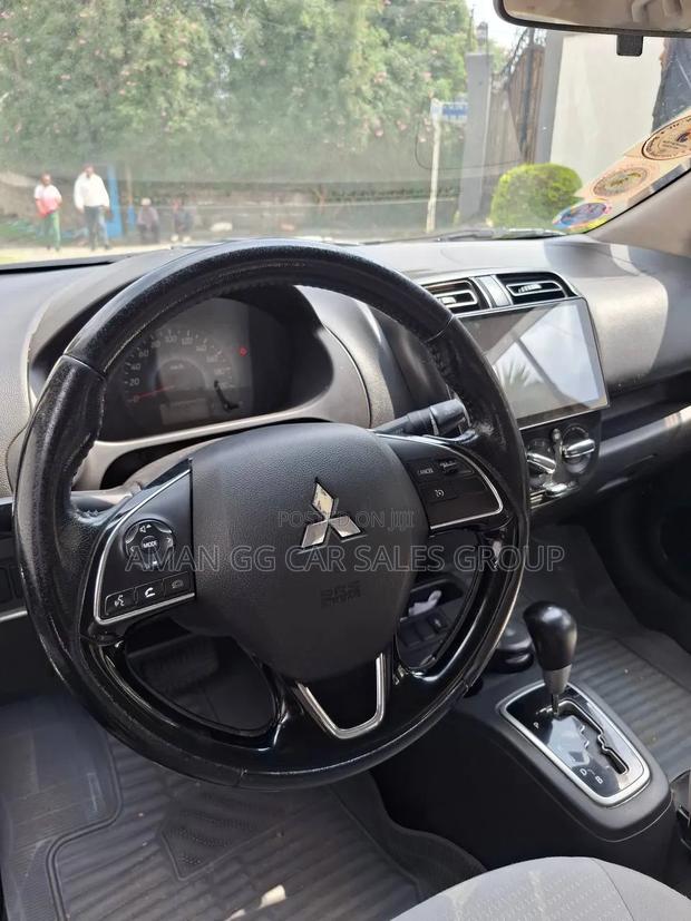 Toyota Hilux 2021 Gray