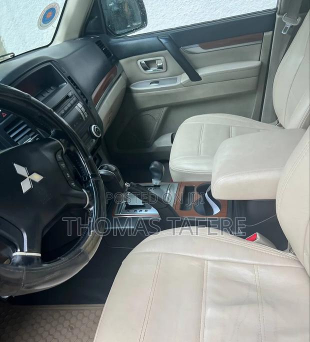 Mitsubishi Pajero 2007 Matt Black
