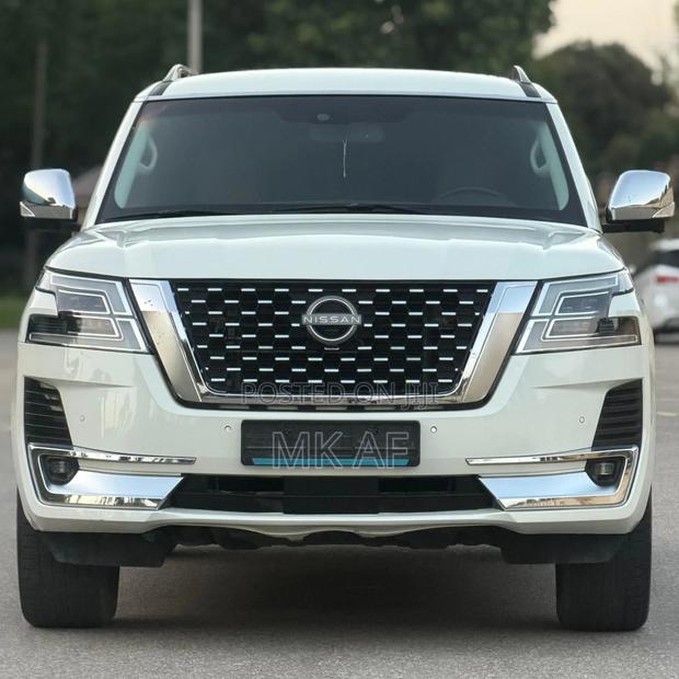 Nissan Patrol 2017 White
