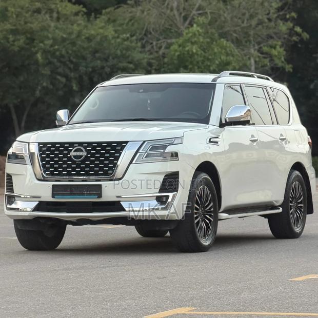 Nissan Patrol 2017 White