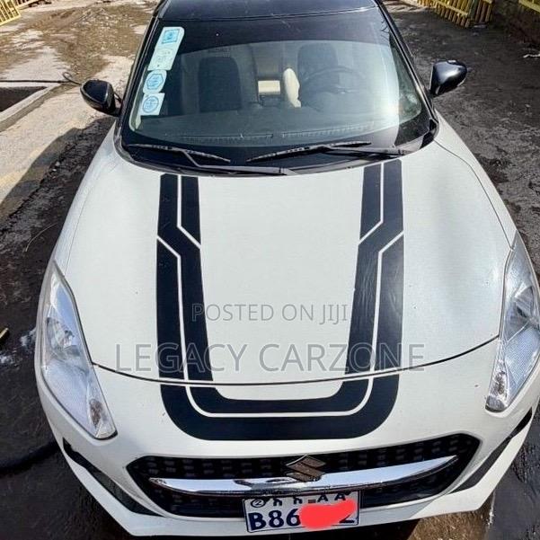 Suzuki Swift 2021 White