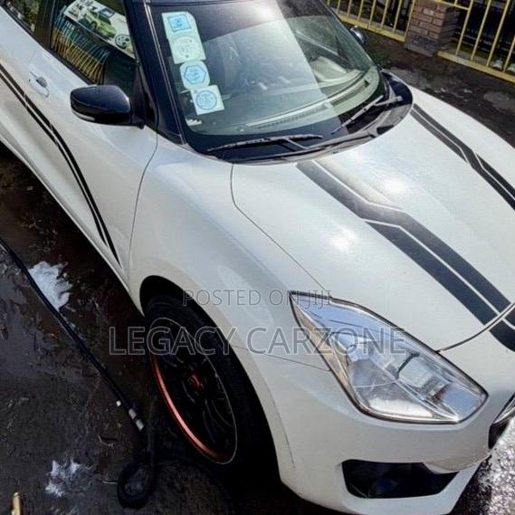 Suzuki Swift 2021 White