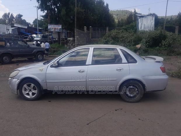 Lifan 520 2010 Silver