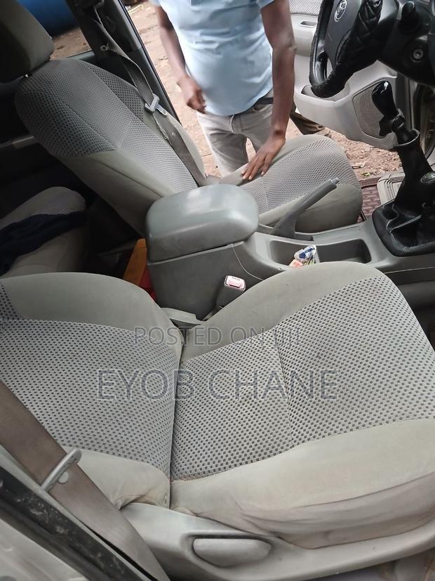 Toyota Hilux 2008 Silver