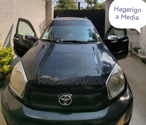Toyota RAV4 2005 Black