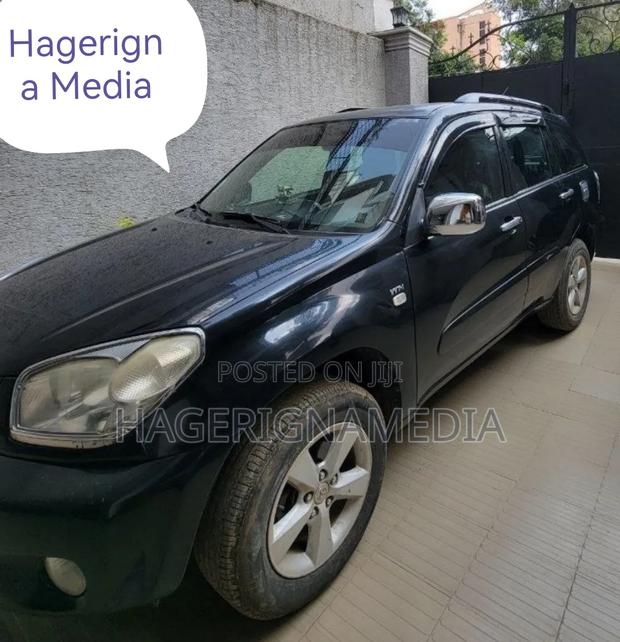Toyota RAV4 2005 Black