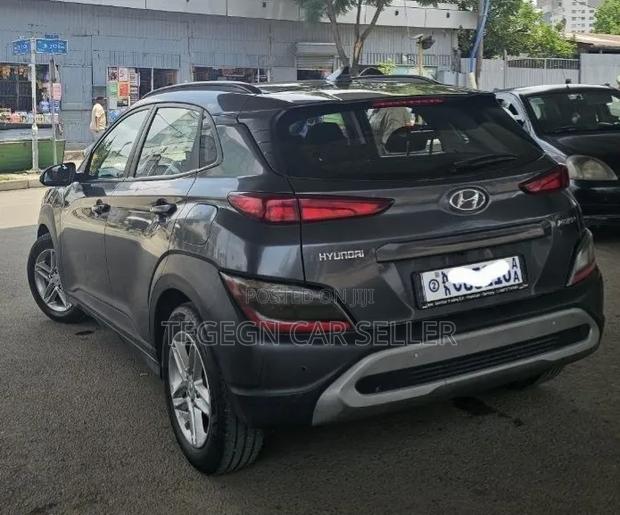 Hyundai Kona 2022 Gray