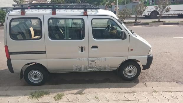 Suzuki Eeco 2024 Silver