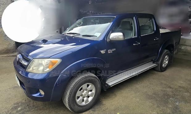 Toyota Hilux 2007 Blue