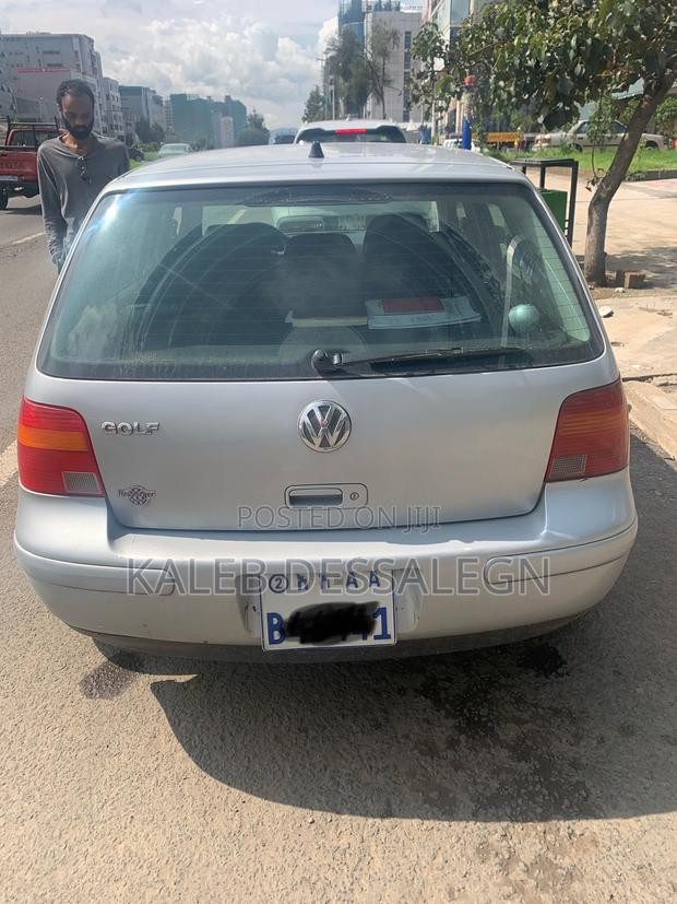 Volkswagen Golf 2004 Silver