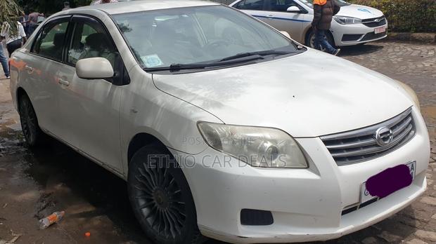 Toyota Axio 2010 White