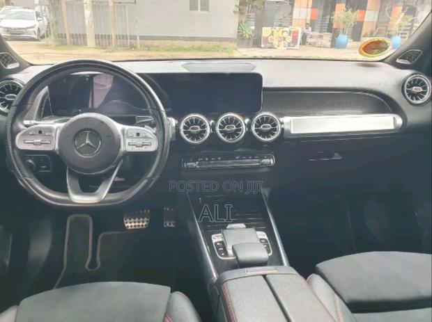 Mercedes-Benz GLB-Class 2021 Black
