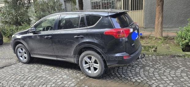Toyota RAV4 2014 Black