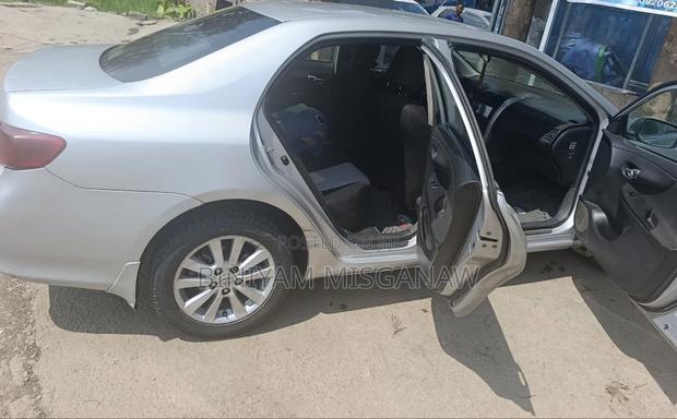 Toyota Corolla 2009 Silver