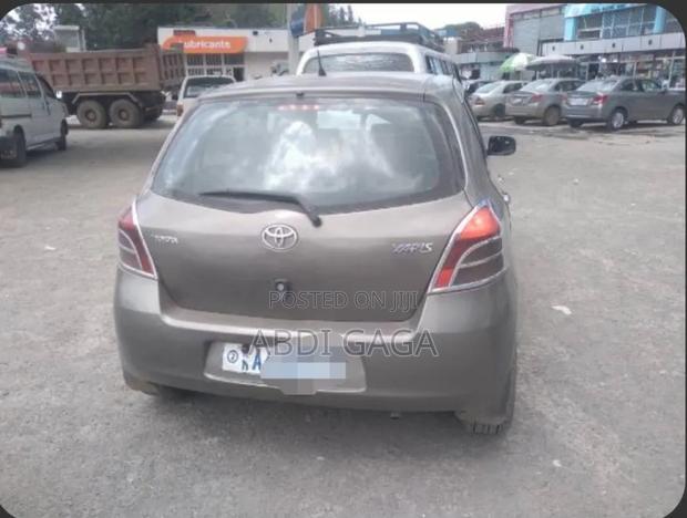Toyota Yaris 2007 Gray