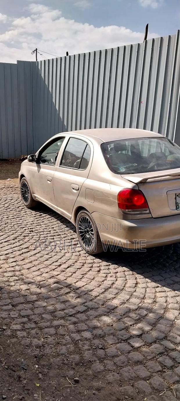 Toyota Platz 1.0 FWD 2005 Silver