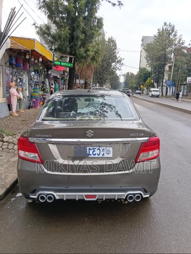 Suzuki Dzire 2022 Gray