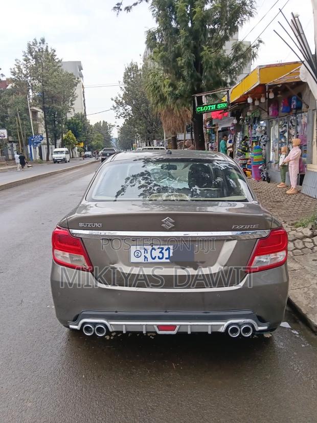 Suzuki Dzire 2022 Gray