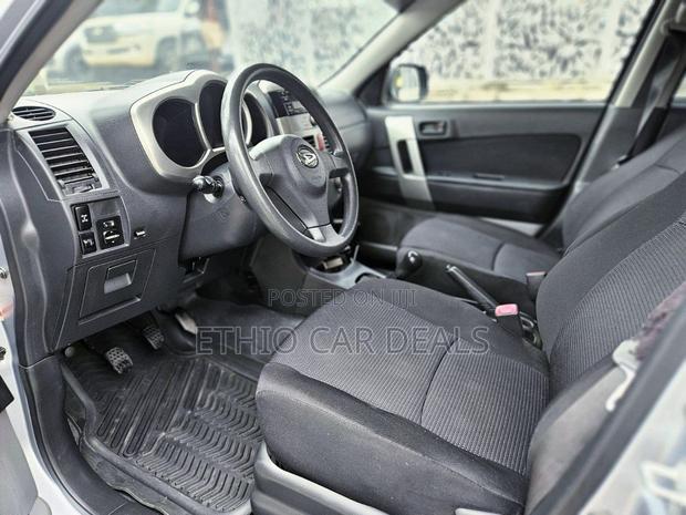 Daihatsu Terios 2008 Silver