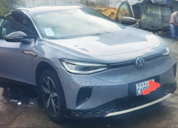 Volkswagen ID.4 2024 Gray