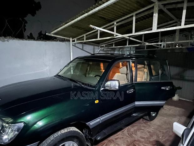 Toyota Land Cruiser 2007 Blue