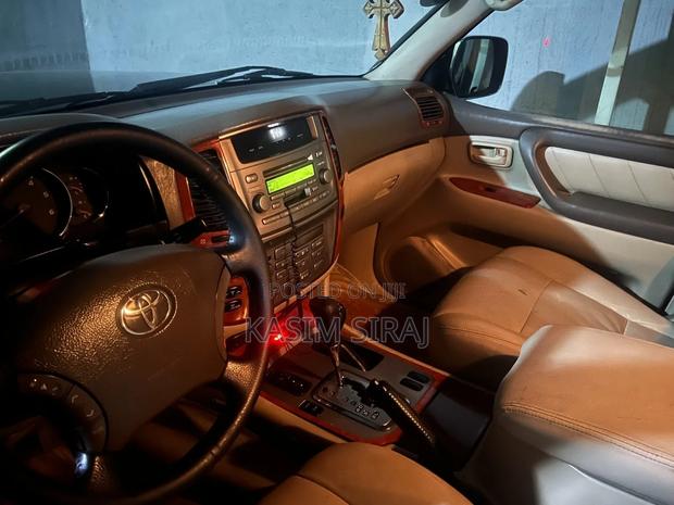 Toyota Land Cruiser 2007 Blue